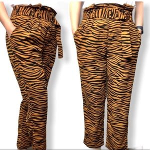 J.O.A. Orange Tiger Print High-Waisted Pants Size S